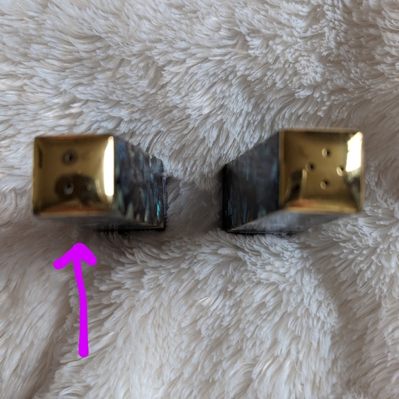 Ariki Abalone Shell Salt and Pepper Shakers - Picture 3 of 7